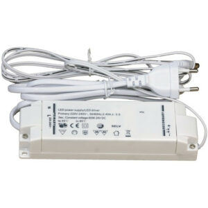 LED-muuntaja 24V, 60W (IP20) pistotulpalla