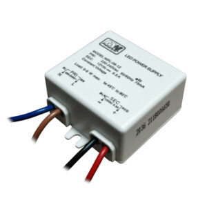 LED-muuntaja 12V 6W (IP20) rasiaan sopiva