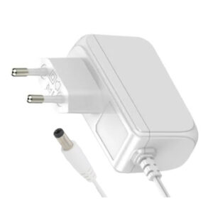 LED-pistorasiamuuntaja 12V 18W valkoinen